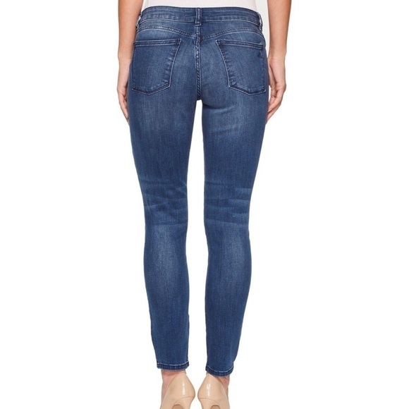 DL 1961 x REVOLVE Margaux Skinny Ankle Jean Blue, Size 32 - Picture 5 of 10